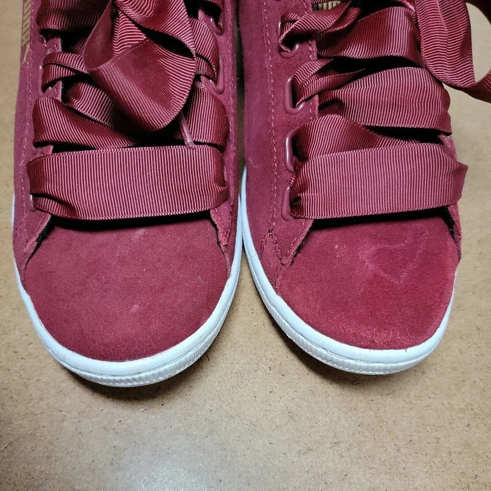 Puma Women's Sneakers Shoes Size 10M Ribbon Laces Soft Foam Insole Maroon